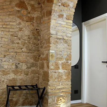 Unique Trastevere Διαμέρισμα *